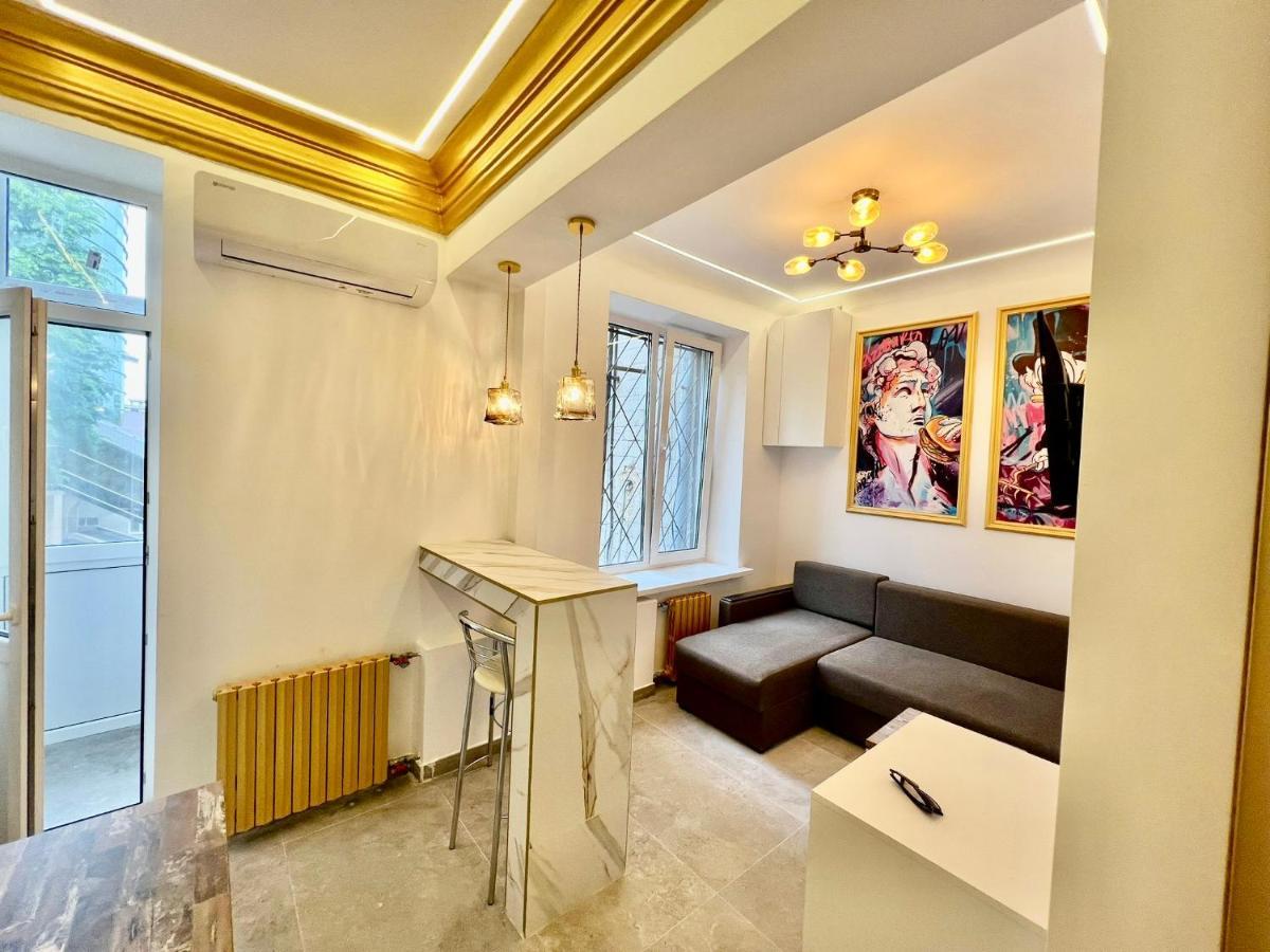 City Central Apart Apartment Chisinau Ngoại thất bức ảnh